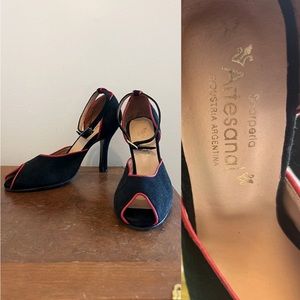 Vintage Deadstock Black Peep Toe Ankle Strap Heels Vintage Rockabilly Pumps